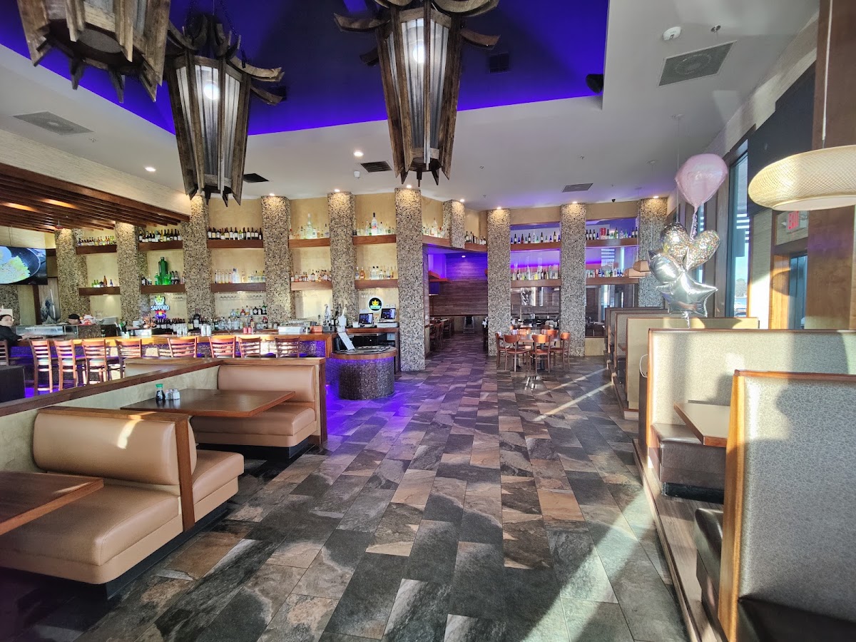 Shogun Japanese Grill & Sushi Bar